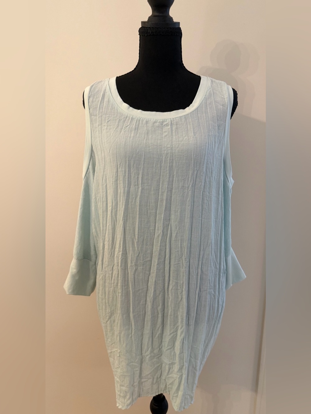 Made in Italy Beautiful 100% Cotton Light Green Cold Shoulder Tunic Top L